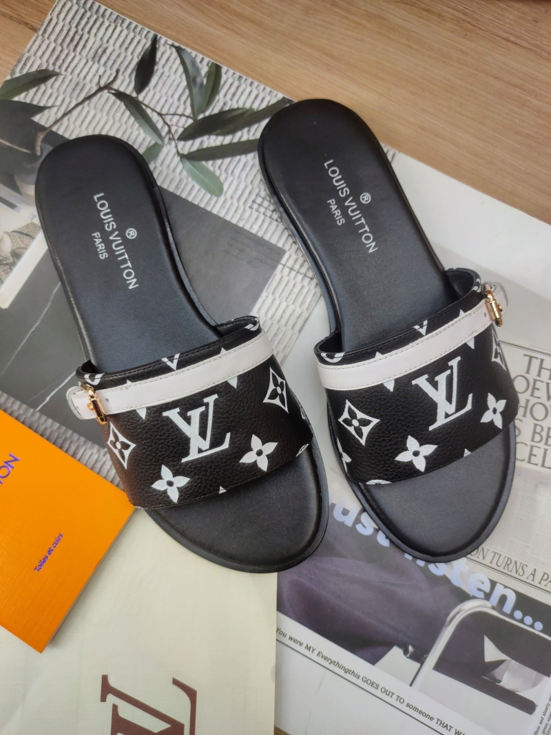 Louis Vuitton Slippers